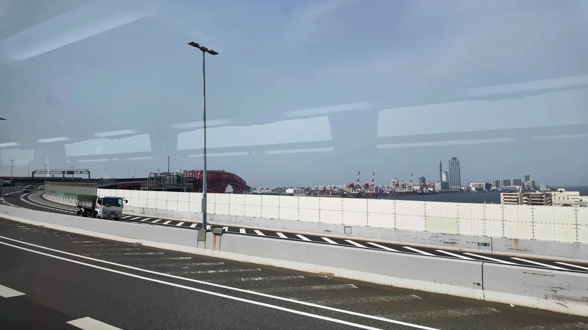 红色大桥